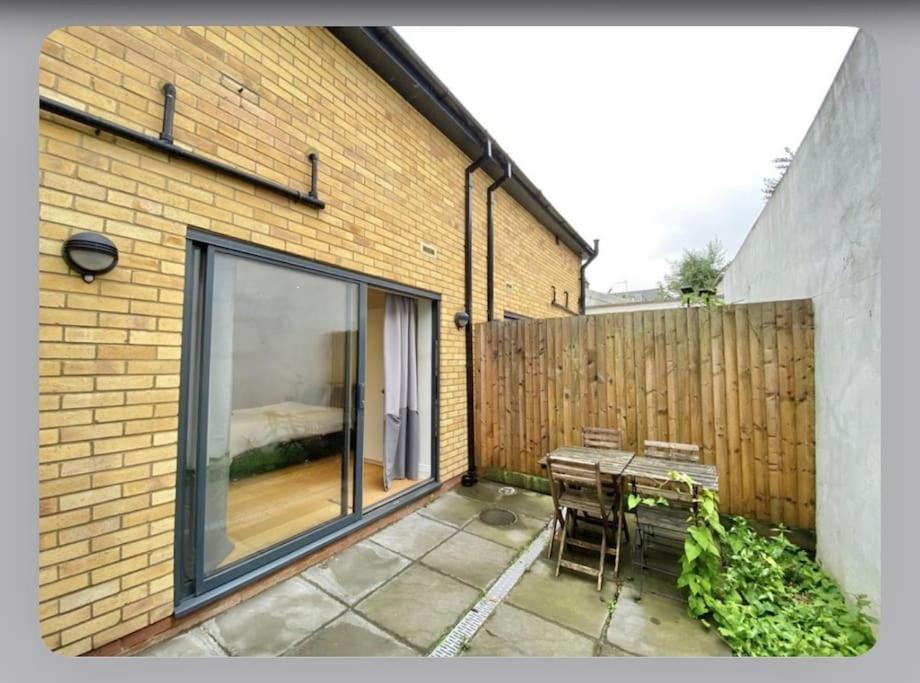 Luxury 4-Bed Apartment With Balcony & Garden, Near Emirates Stadium, 15 Mins To Central Londres Extérieur photo